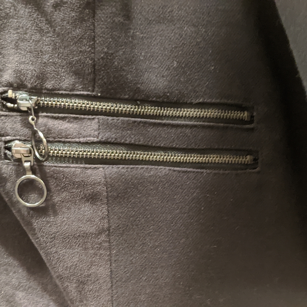 Women's Jacket - Picture 2 of 5